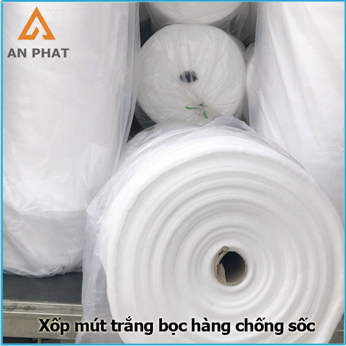 Xốp mút trắng có khả năng chịu được va đập mạnh