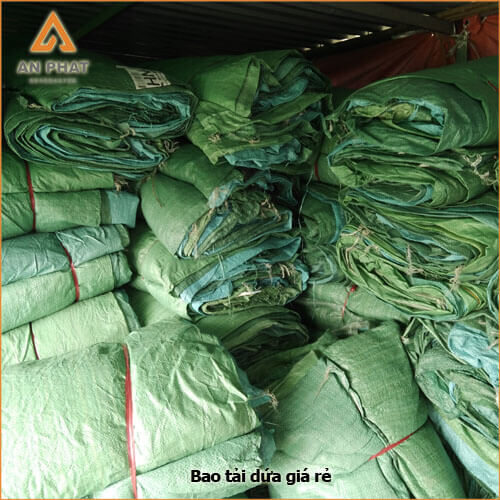 bao tải dứa giá rẻ có nhiều màu sắc lựa chọn